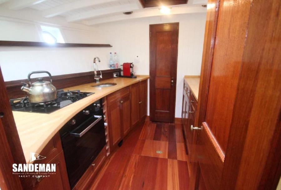 Yacht Karaboudjan Saint-Malo